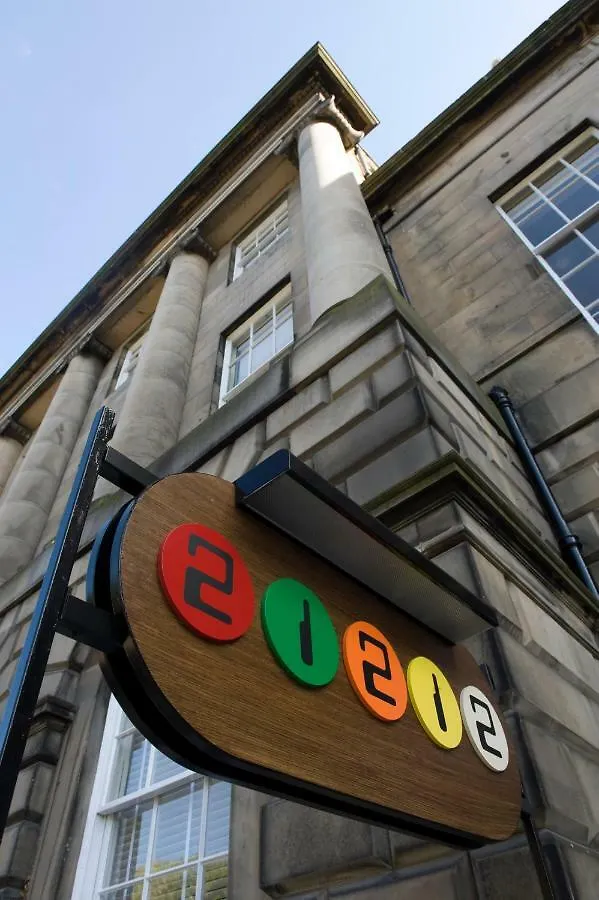 21212 Hotel Edinburgh 5*,
