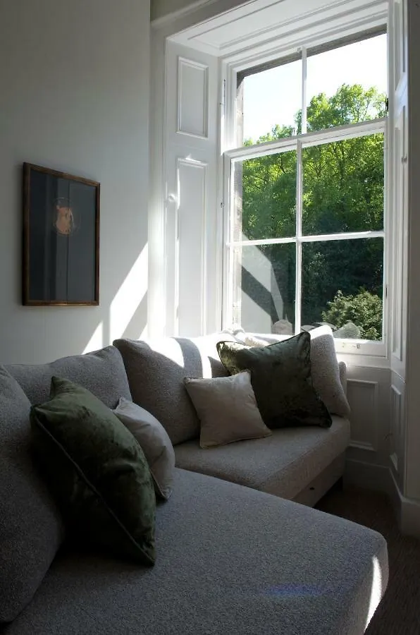 21212 Otel Edinburgh