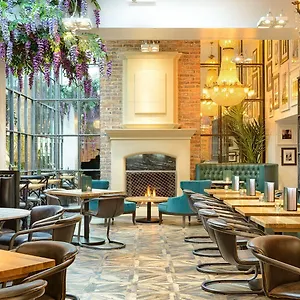 Black Ivy Otel